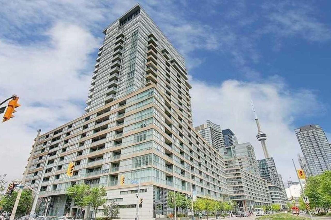 Apartment Three-bedroom With Free Parking Nearby Cn Tower With Lake View