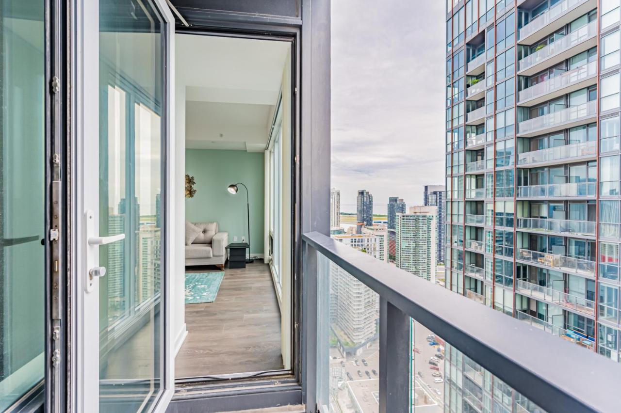 Lovely In Downtown Core Apartment *