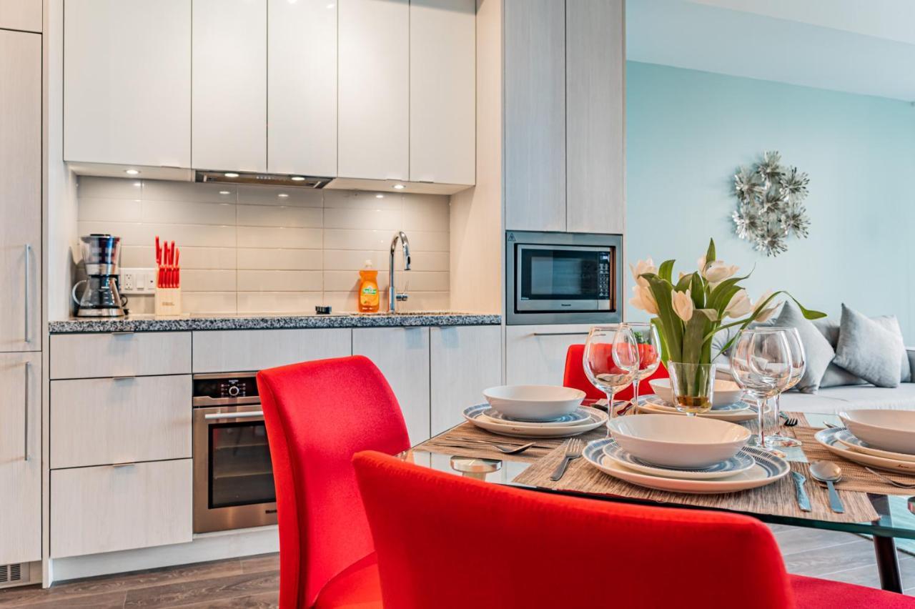Lovely In Downtown Core Apartment Toronto