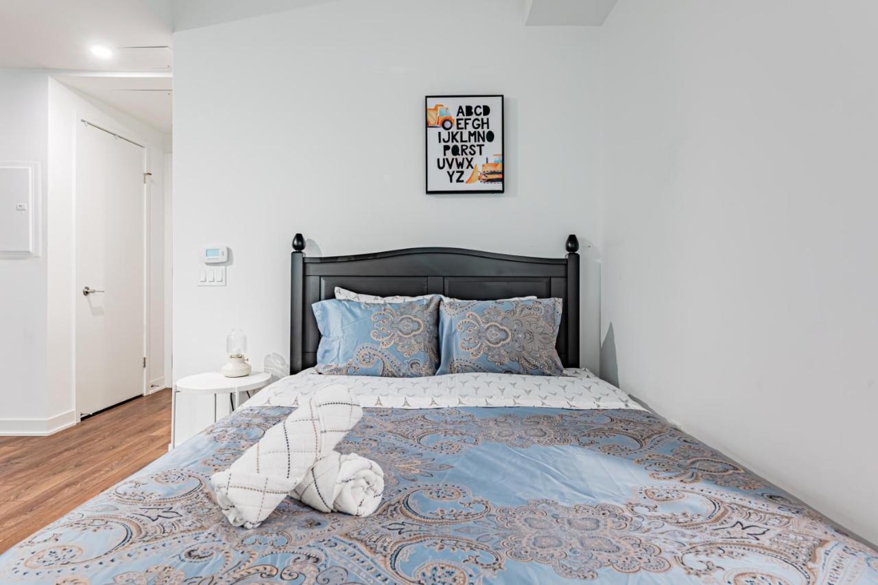 Lovely In Downtown Core Apartment *