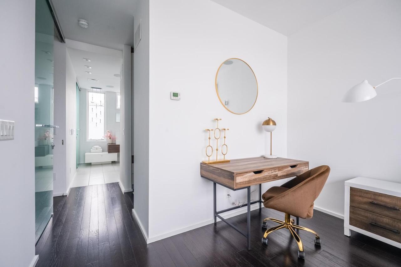 Globalstay Exclusive 4 Bedroom Townhouse In Downtown With Parking Apartment Toronto