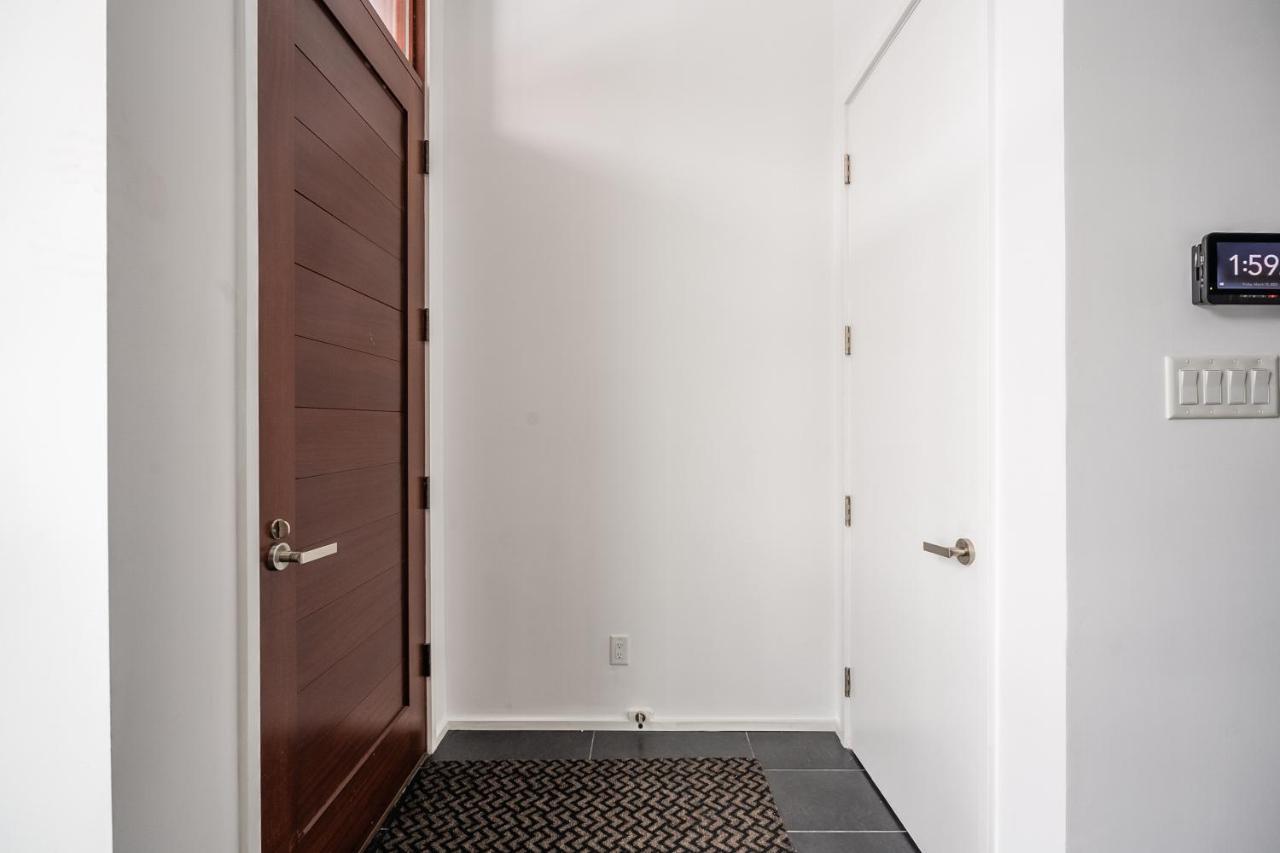 Apartment Globalstay Exclusive 4 Bedroom Townhouse In Downtown With Parking Toronto