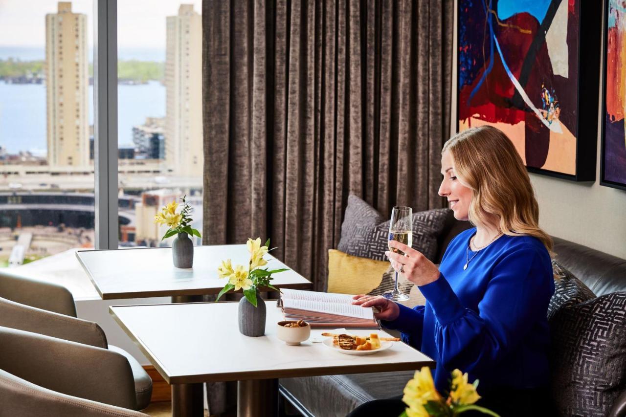 The Ritz-carlton, Toronto