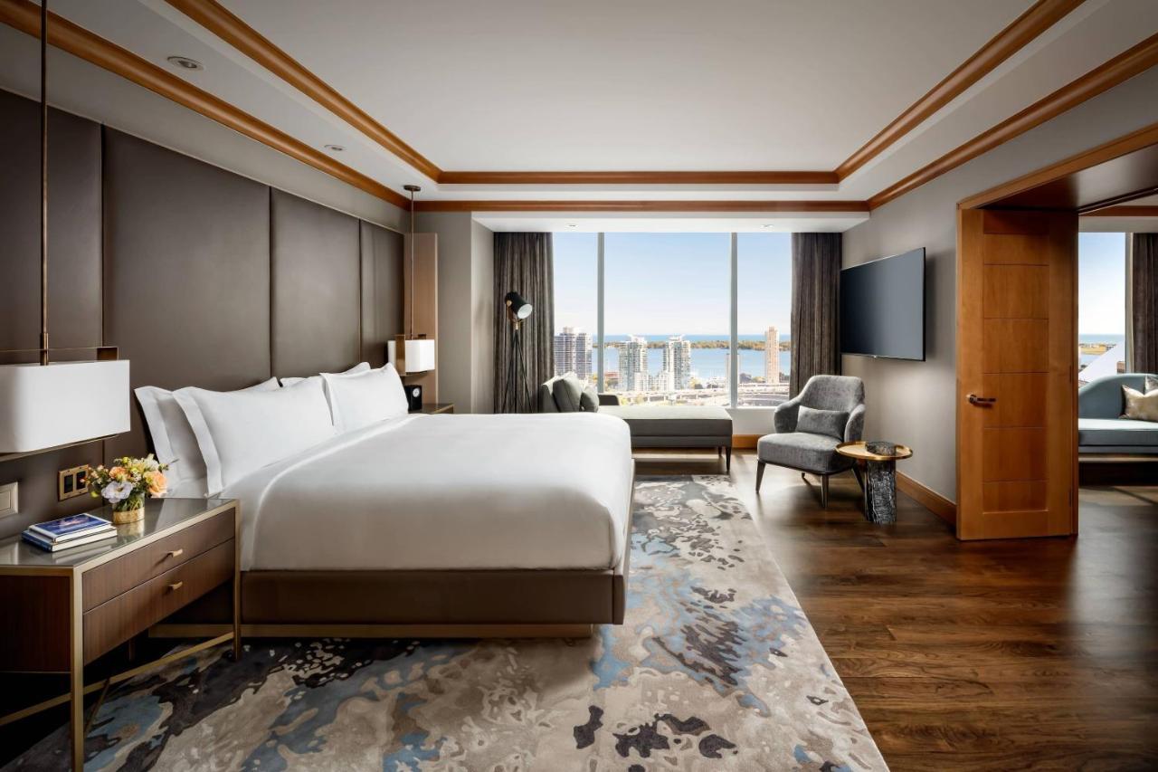Hotel The Ritz-carlton, 5*