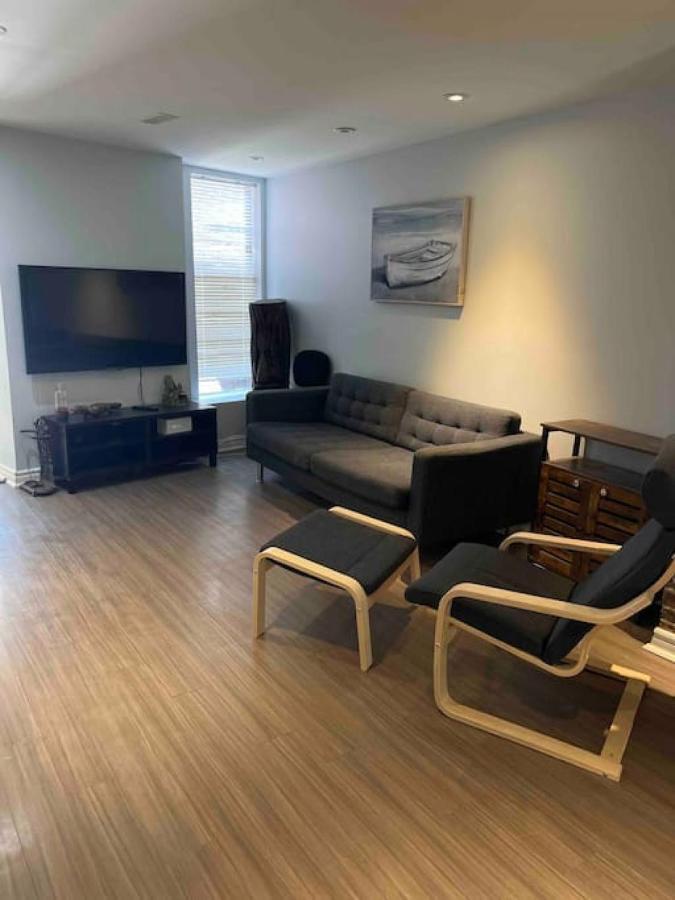 Apartment Eclectic Downtown Charm Toronto