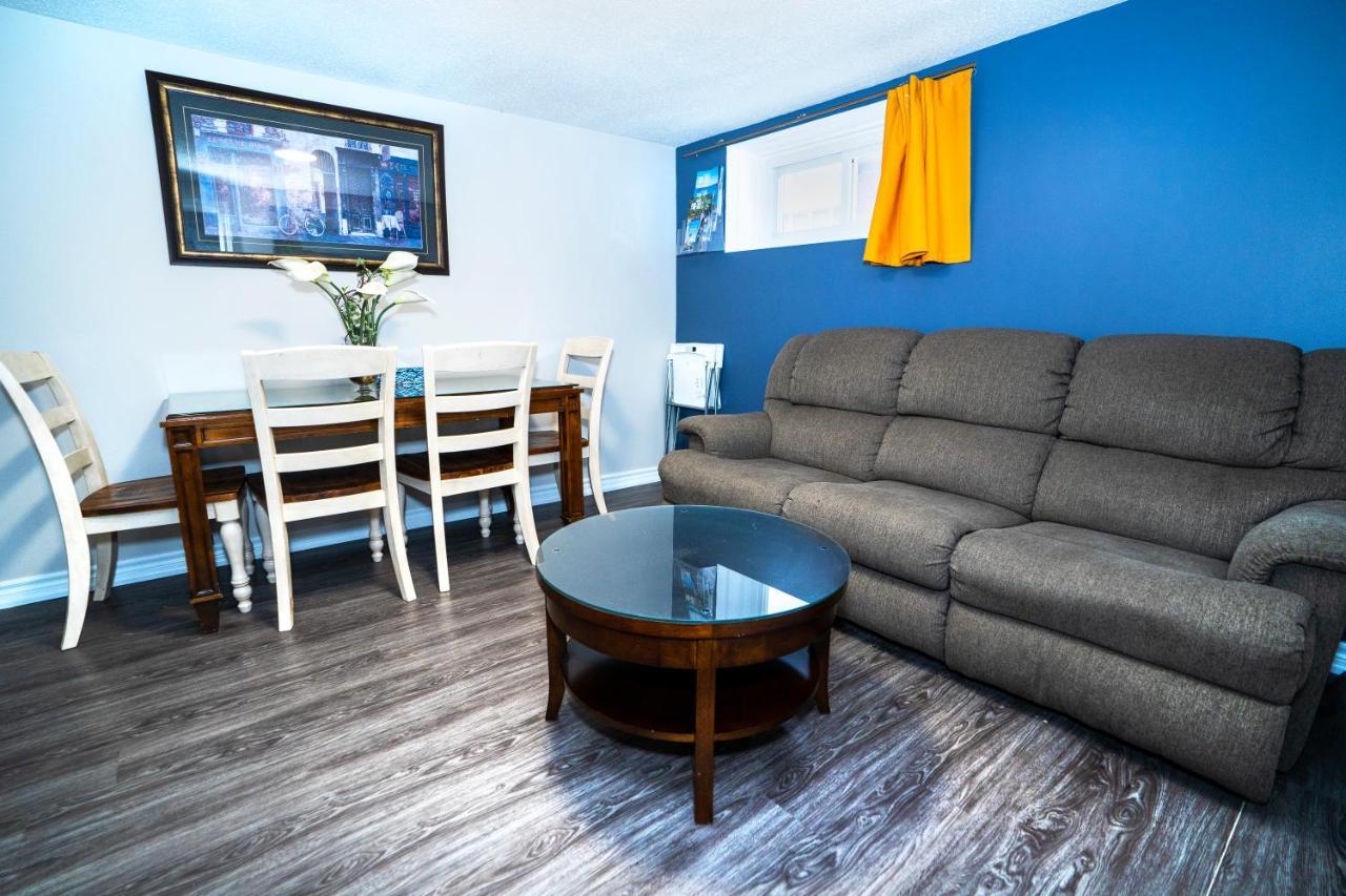 Cozy 3br 2bth Lower Unit, A Min To Hwy401, 404 & Dvp * Toronto