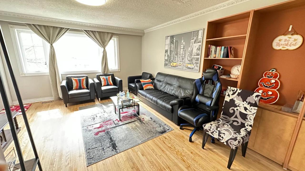 Full Privacy House With Free Parkings Apartment