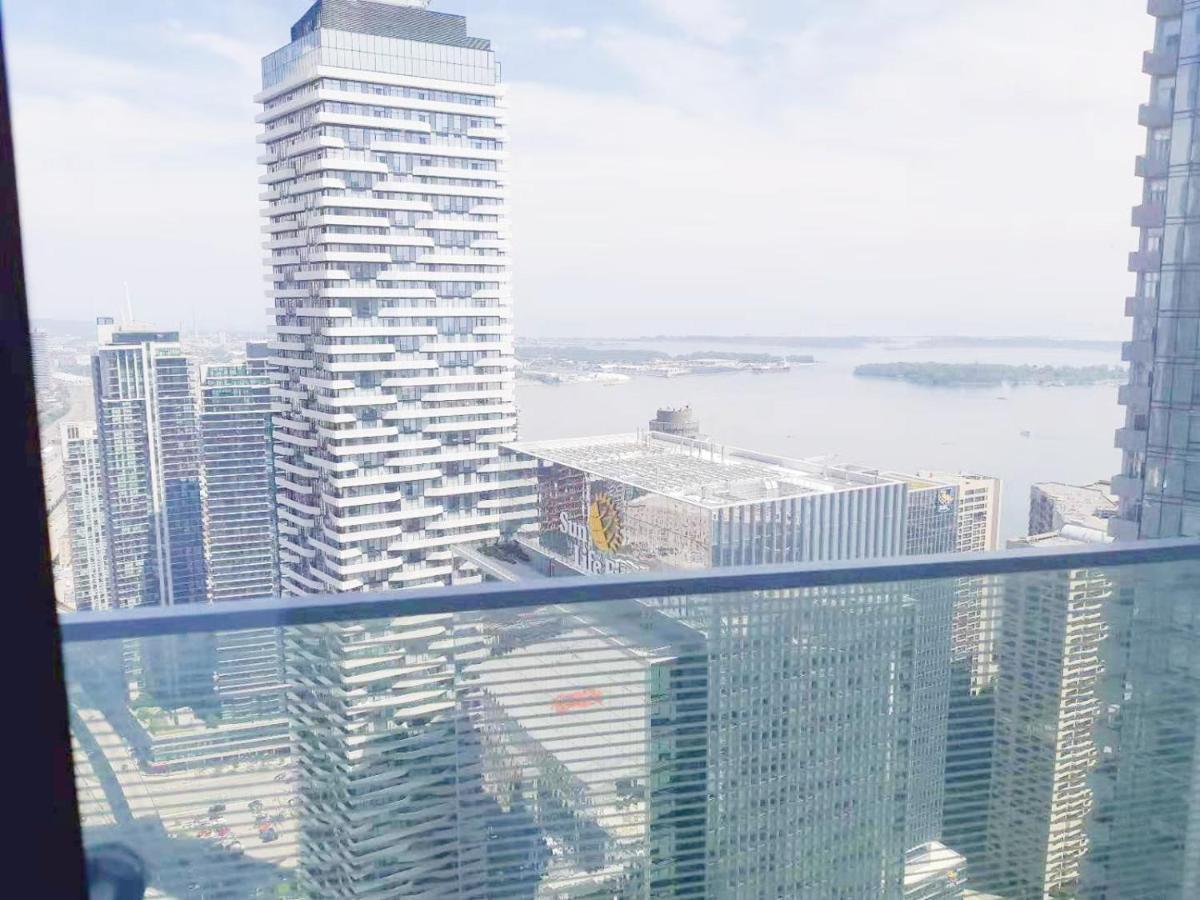 Comfort Opulence Suites Downtown 42th Floor With Lakeview Hotel Toronto