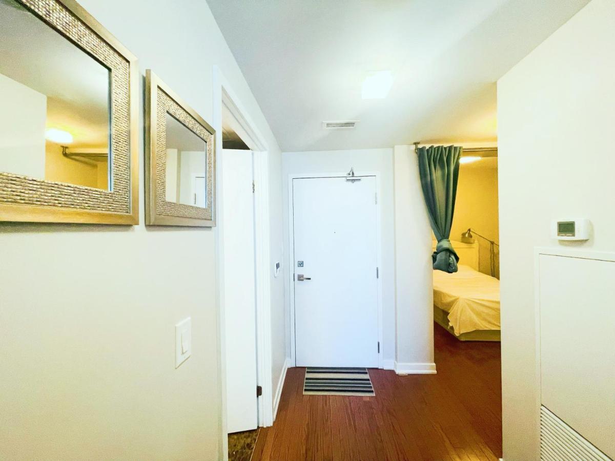 Comfort Opulence Suites Downtown 42th Floor With Lakeview * Toronto