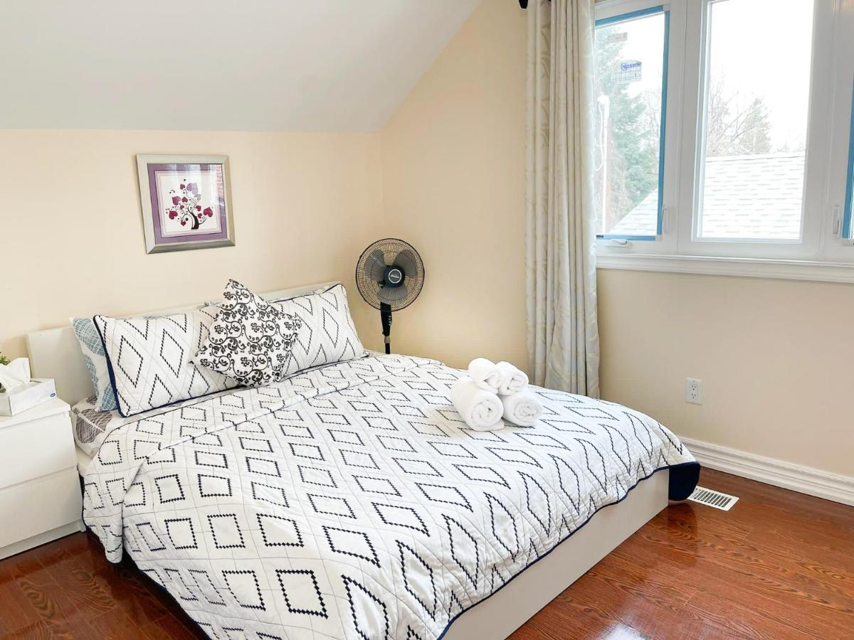 Cozy Bedroom - 7 Min Walk To Kennedy Station - Shared Bathroom Homestay