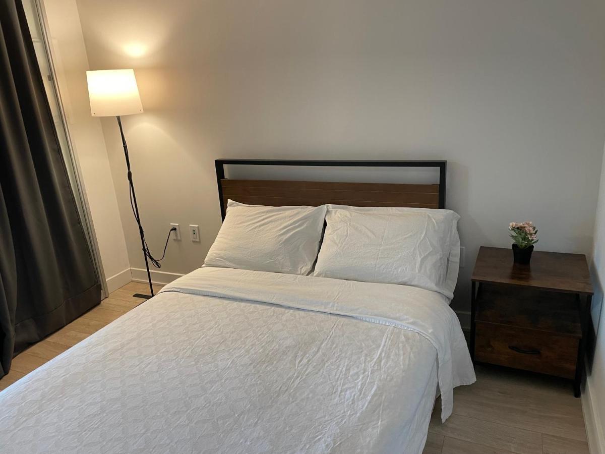 Apartment Three-bedroom With Free Parking Nearby Cn Tower With Lake View *
