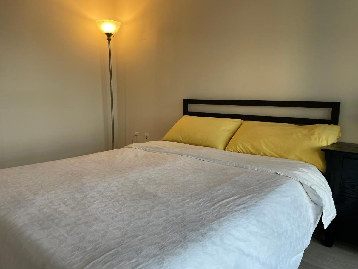 Apartment Three-bedroom With Free Parking Nearby Cn Tower With Lake View *