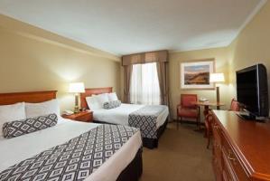 Crowne Plaza Airport By Ihg Hotel Toronto