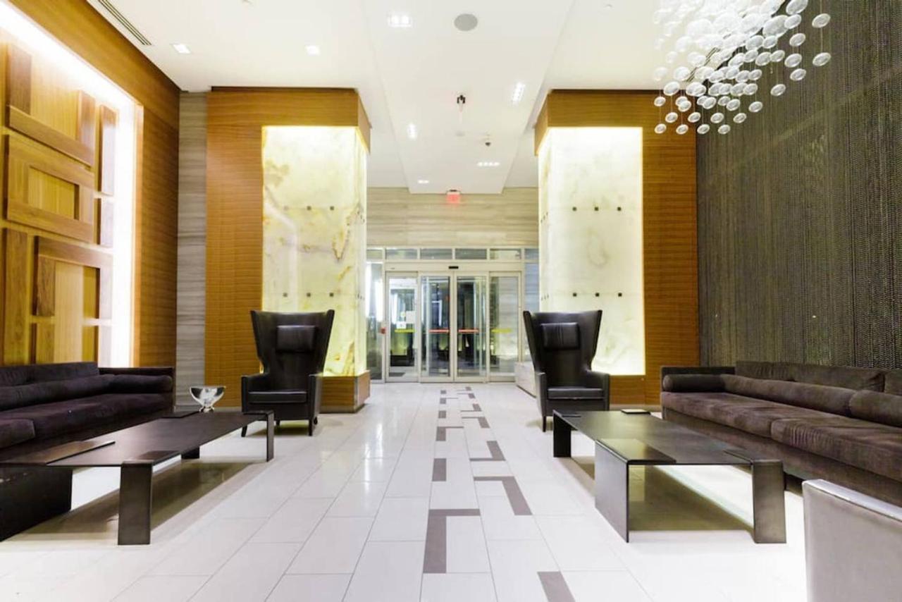 Holiday home Luxury 1br - King Bed - Stunning Views Toronto