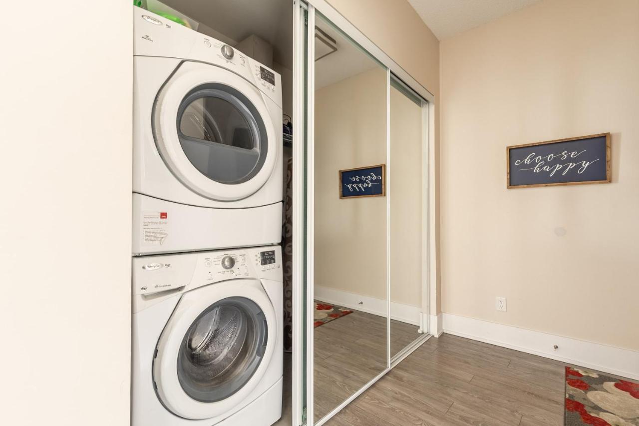 Holiday home Luxury 1br - King Bed - Stunning Views Toronto