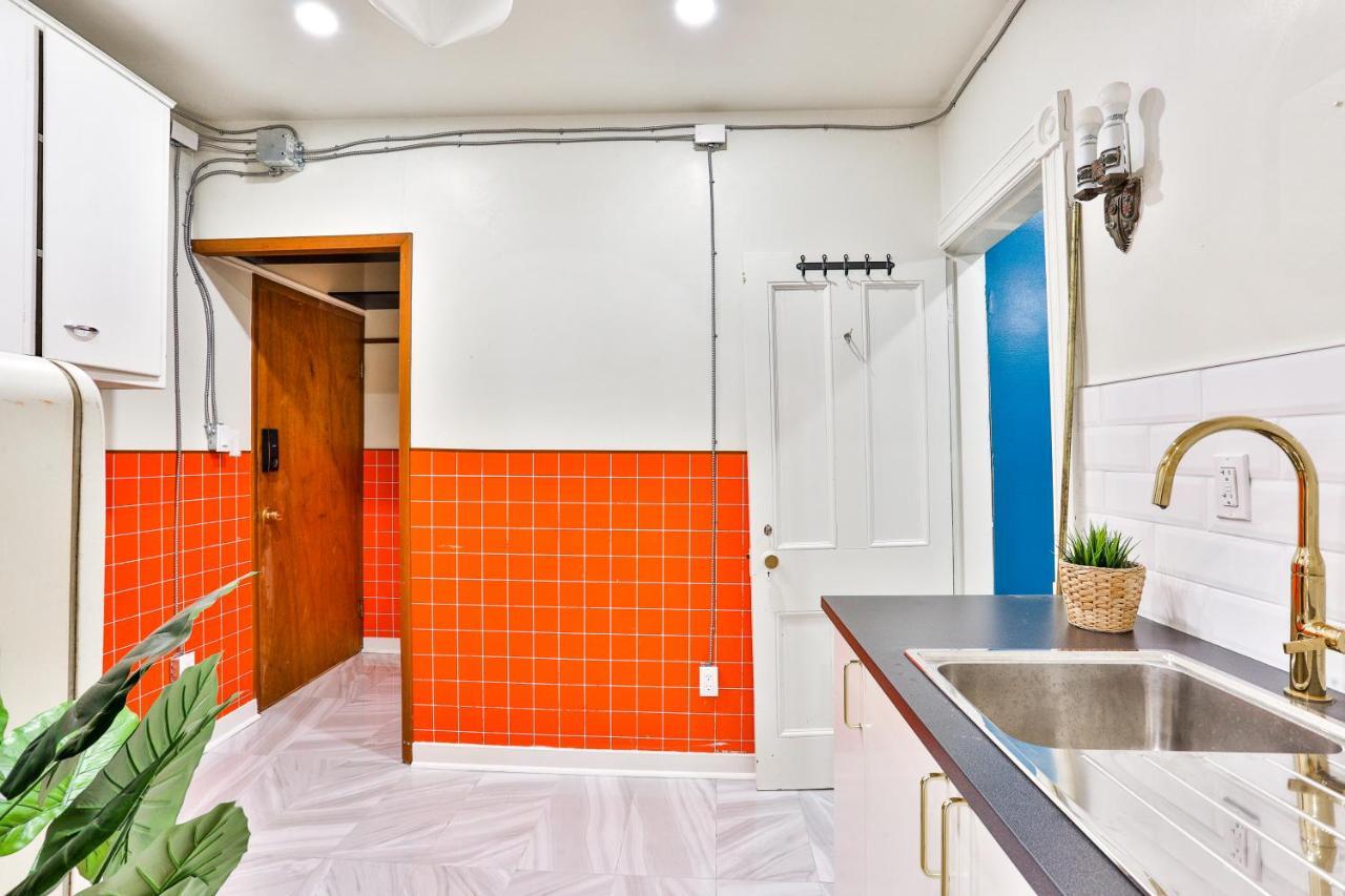 Capsule hotel Time Capsule - Value Toronto