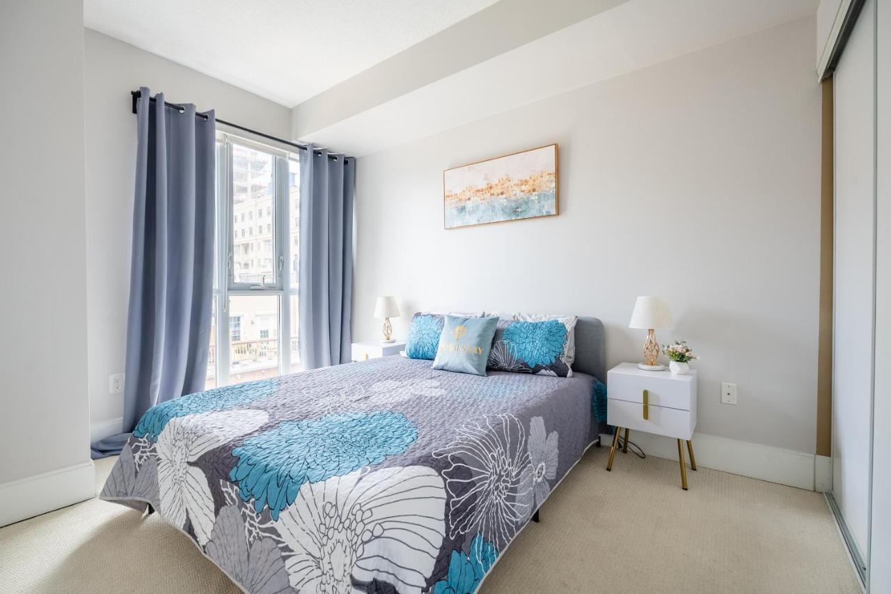 Beautiful In The Heart Of Downtown By Globalstay * Toronto