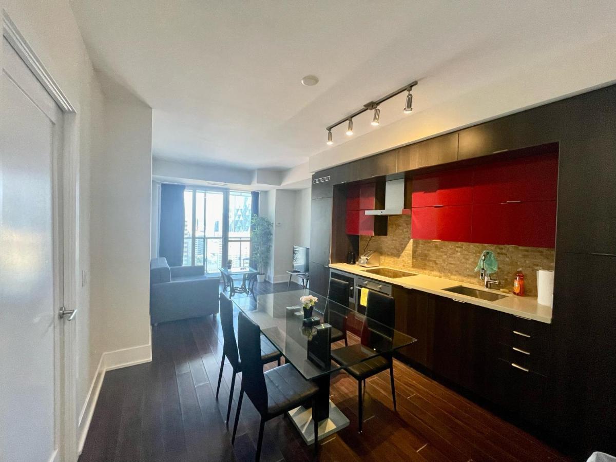 Two Br Two Ba Face To Cn Tower Step To Rogers Centre 5* Toronto