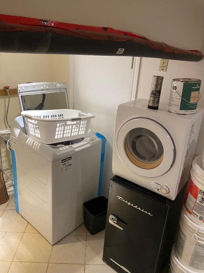 Basemewnt With Private Bathroom 36c Homestay