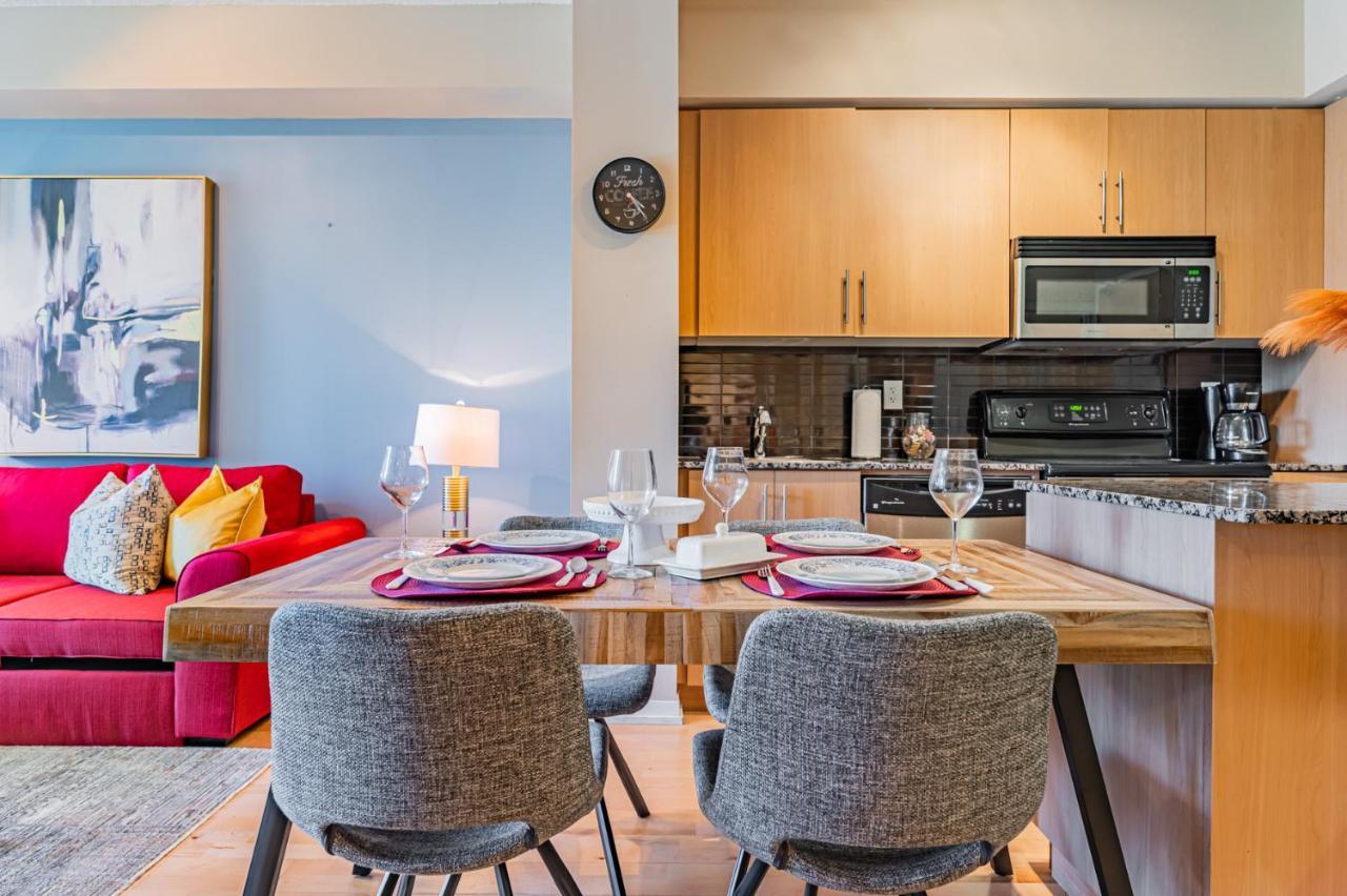 Apartment Bremner Toronto