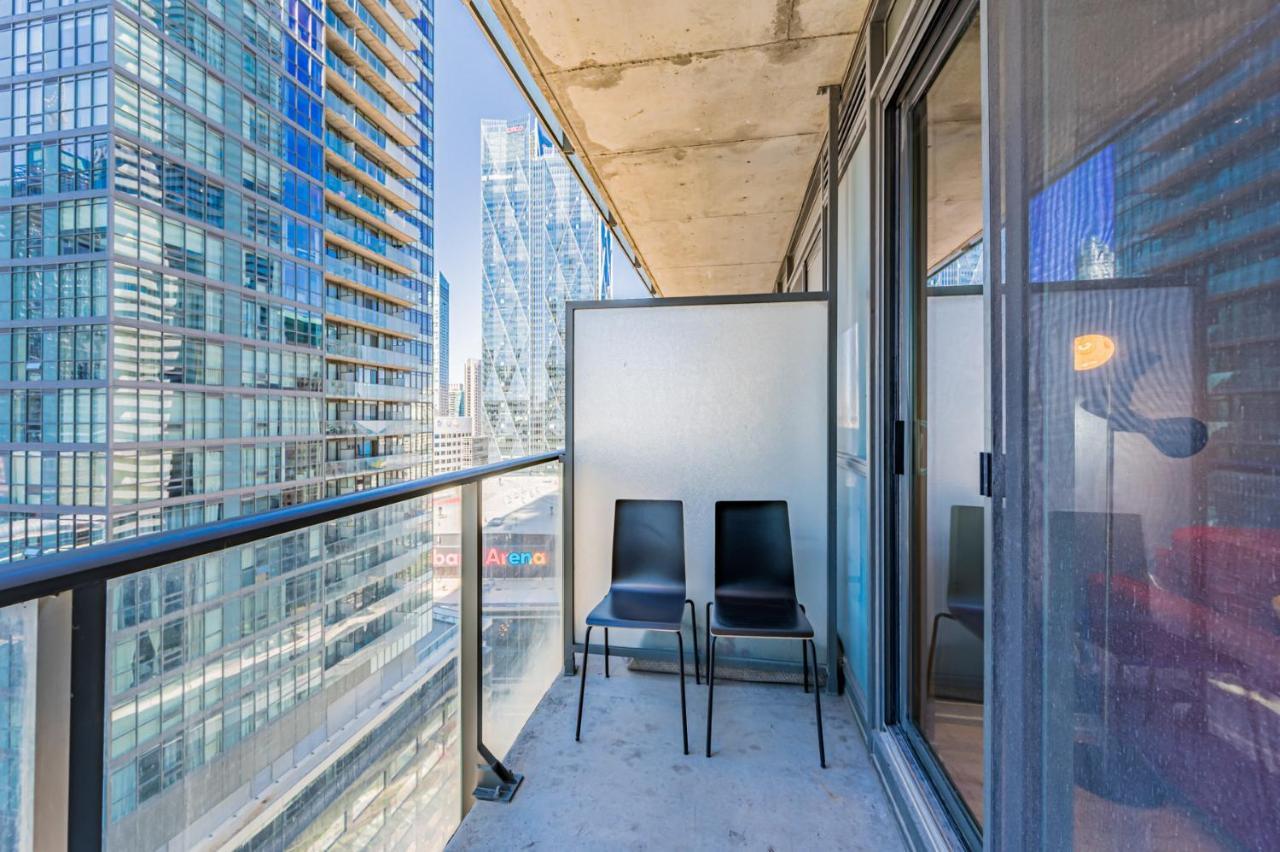 Bremner Apartment