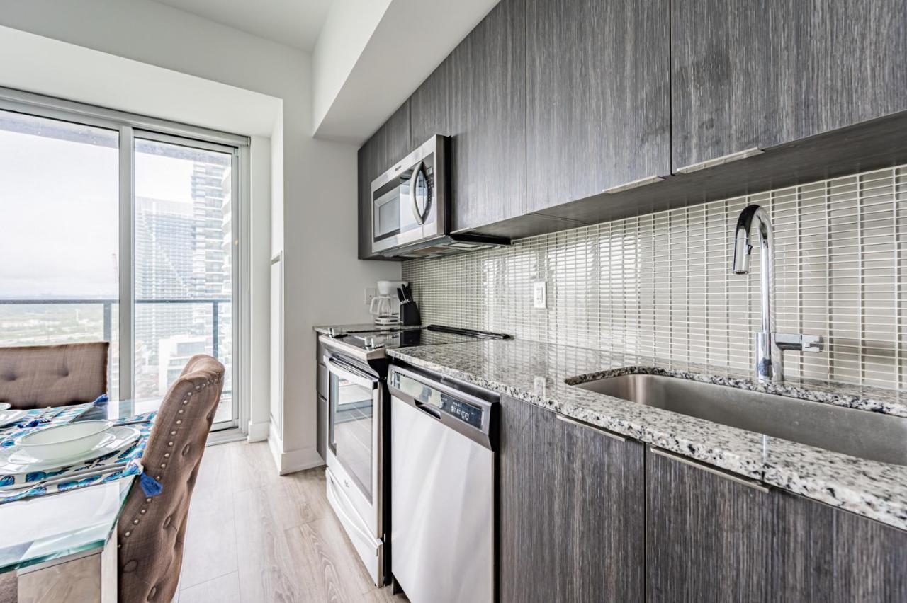 Two Bedroom Condo! Union Station! Downtown Core Toronto