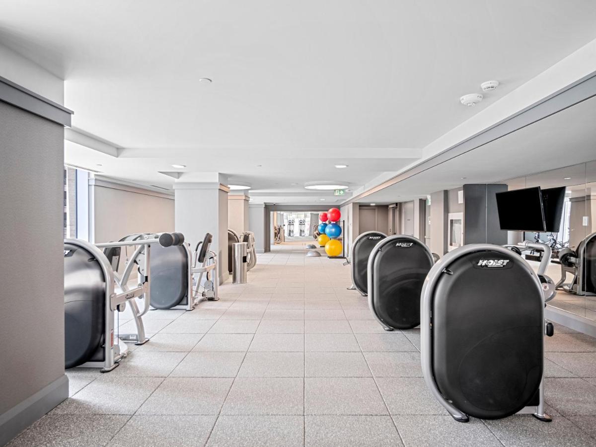Yorkville Plaza Suites 5*