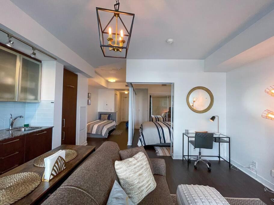 Simply Comfort Suites - Unique In Ice Apartment