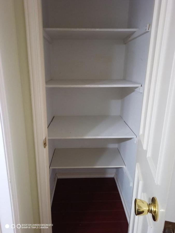 Stb - Cozy Nest - Double Bedroom With Private Washroom *