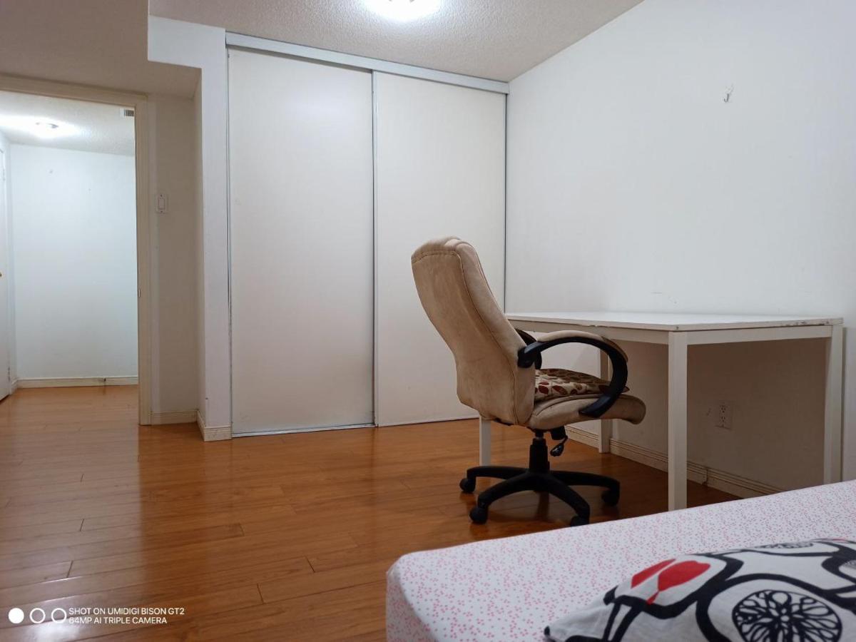 Stb-cozy Nest-b Toronto