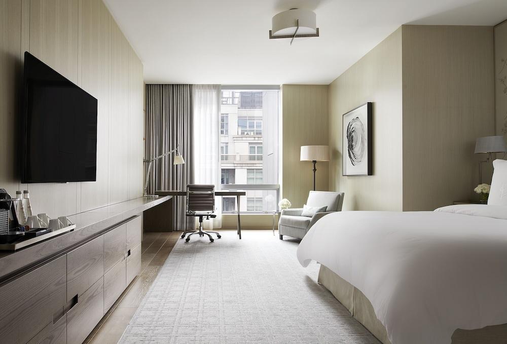 Four Seasons 5*
