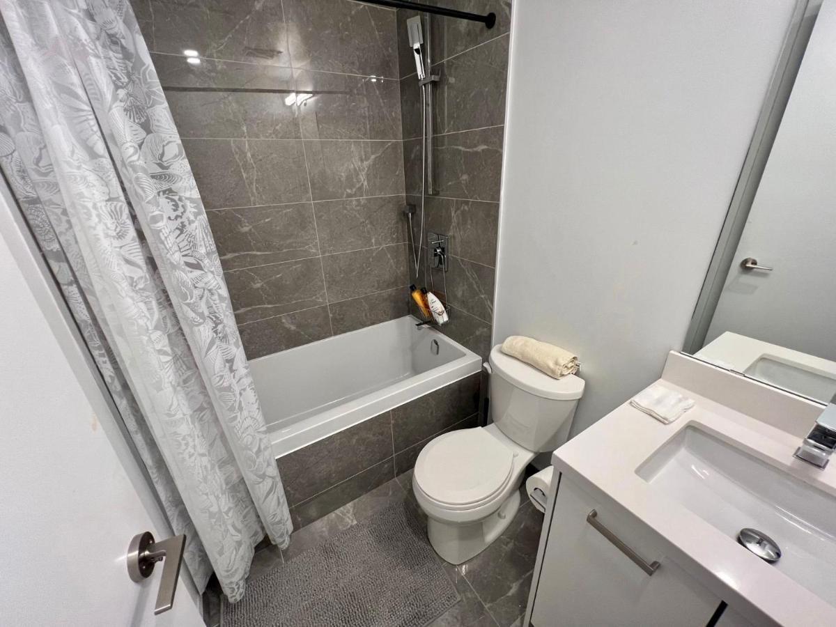 Perfectly Located Cozy Open-concept *