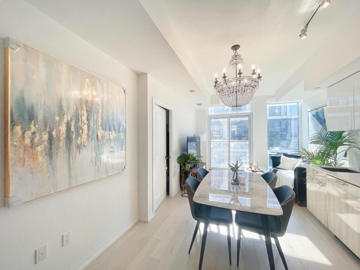 Infivilla Boutique Penthouse-live In The Sky With Amazing Lakeview! Downtown Toronto!b Apartment *