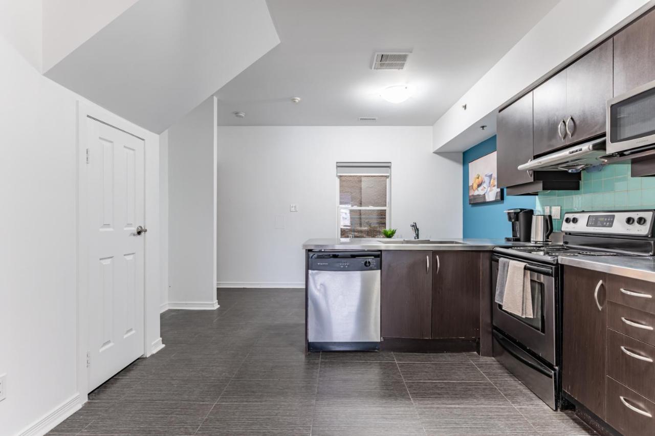 Kensington Place Apartments *