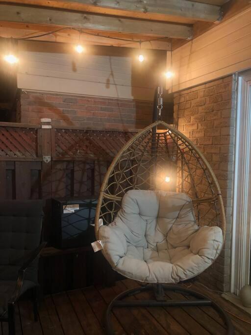 Guest house Big Oasis Studio Near Airport Yyz Toronto