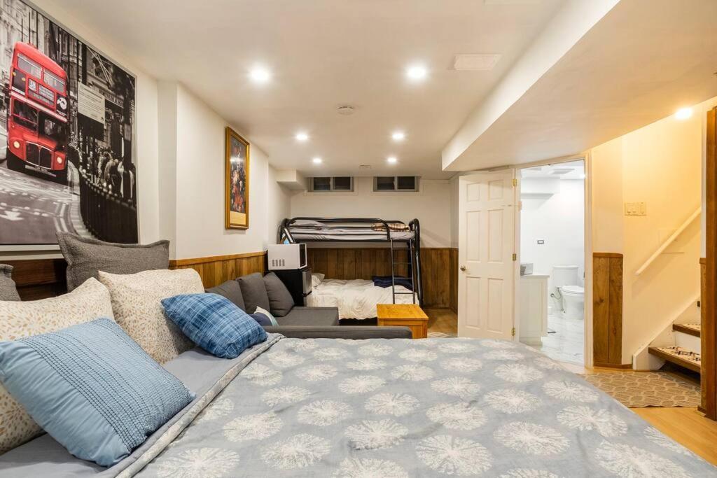 Big Oasis Studio Near Airport Yyz Guest house *