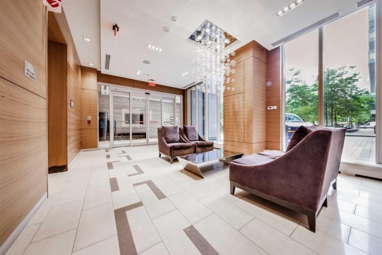 Metropolis Loft Toronto