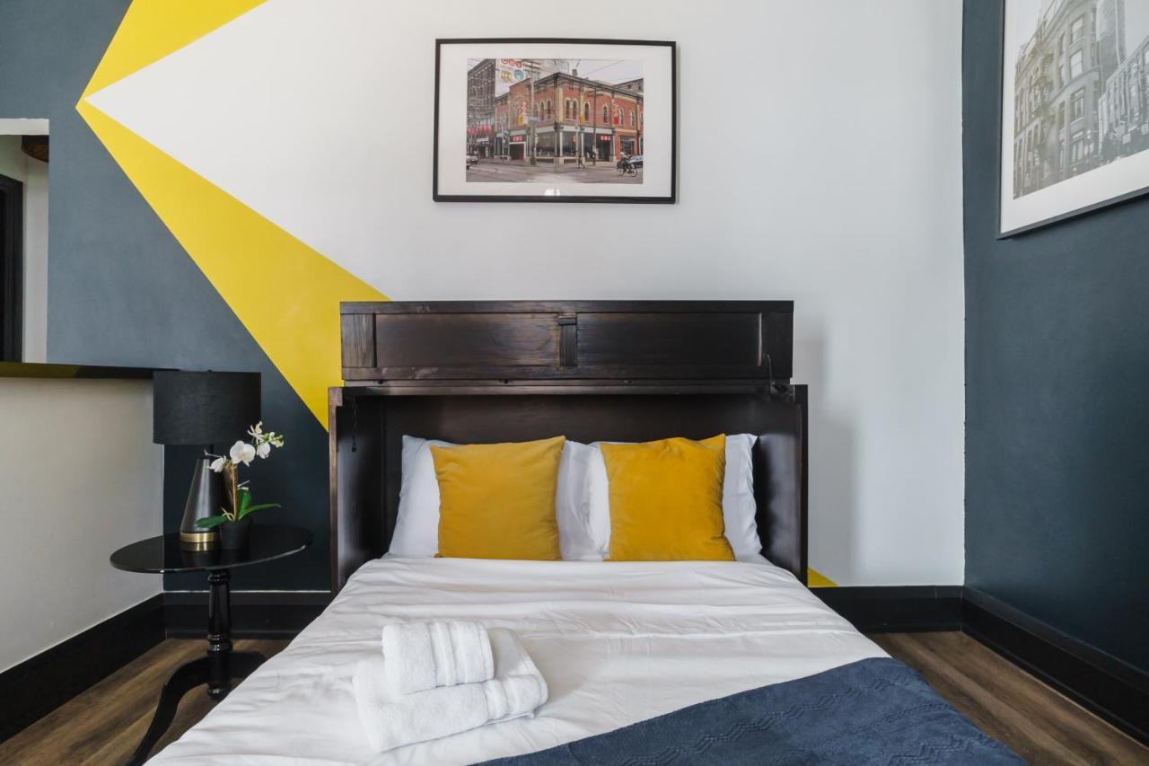 Hotel Queen Street Lofts Toronto