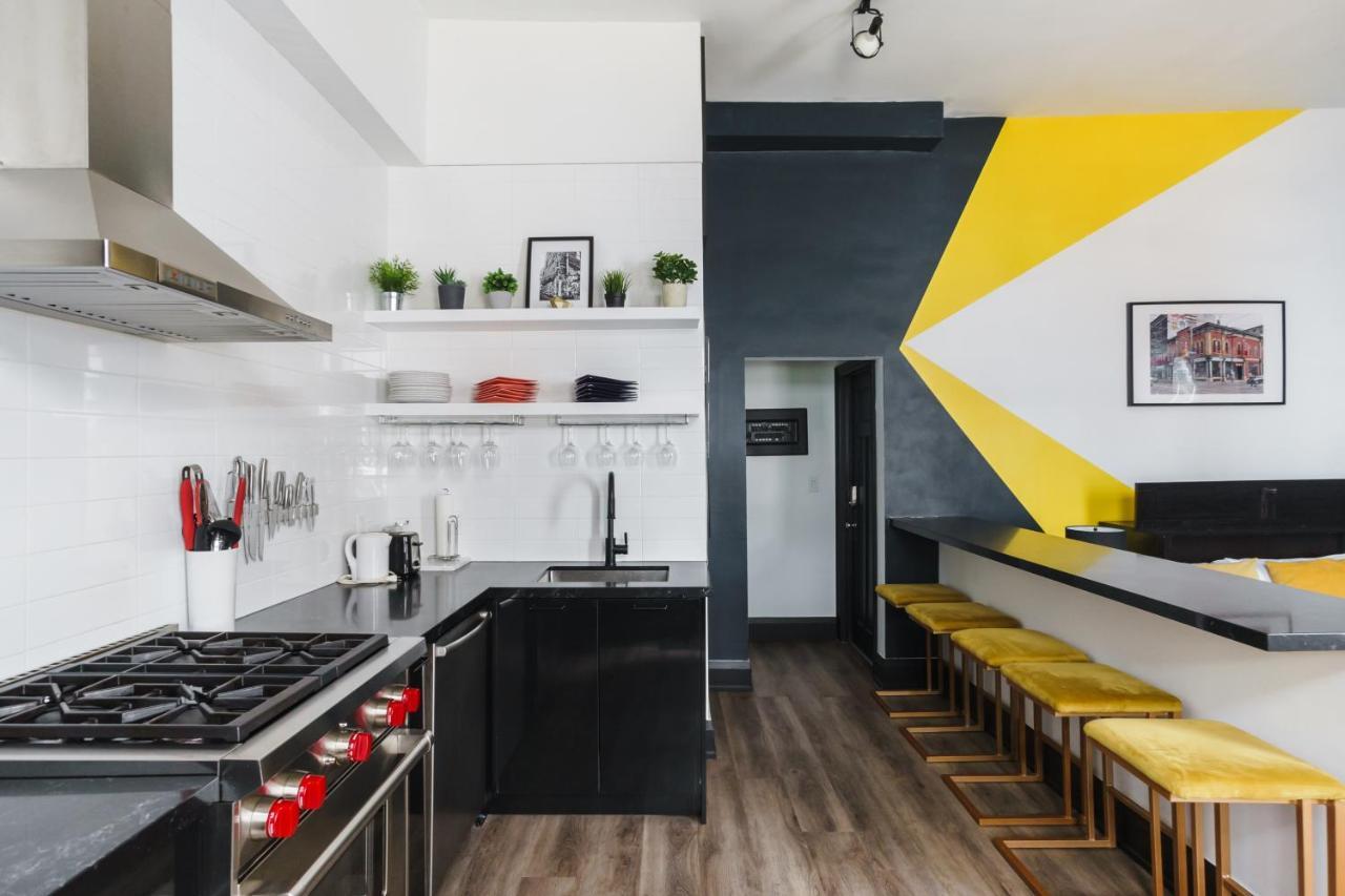 Queen Street Lofts Hotel 4*