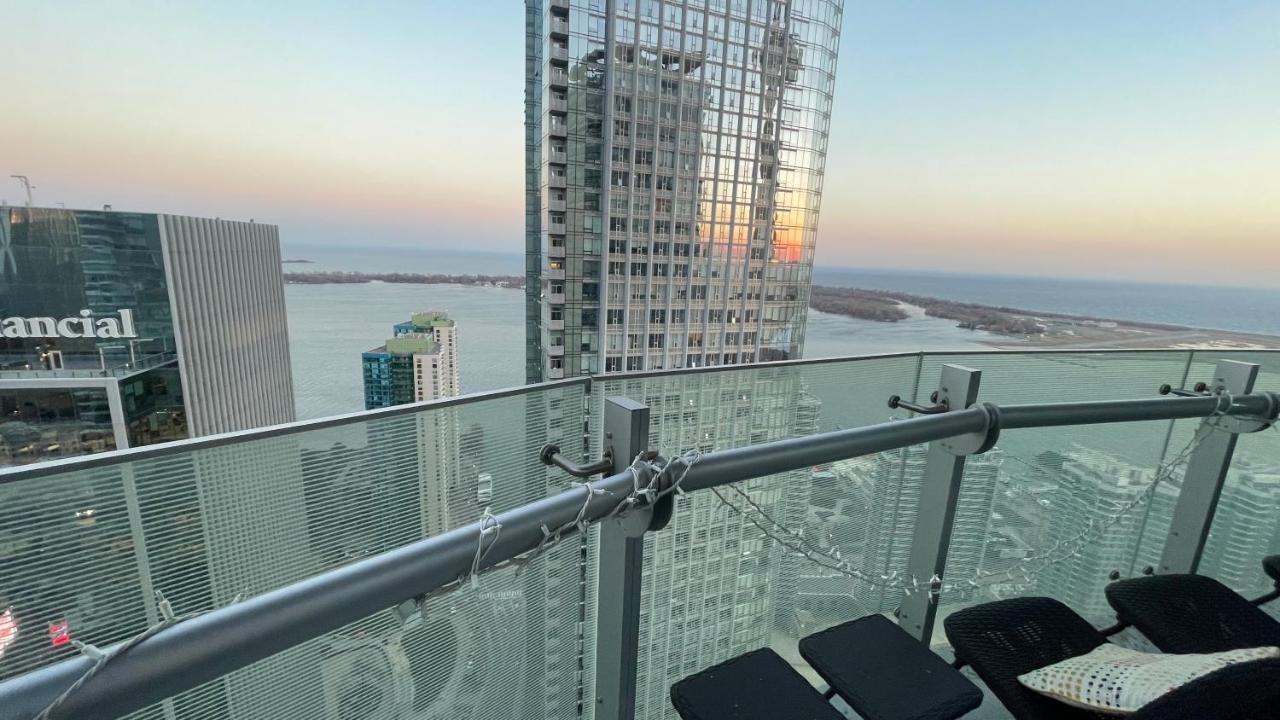 Hotel Comfort Opulence Suites Superior 3 Bedroom 48th Floor With View *