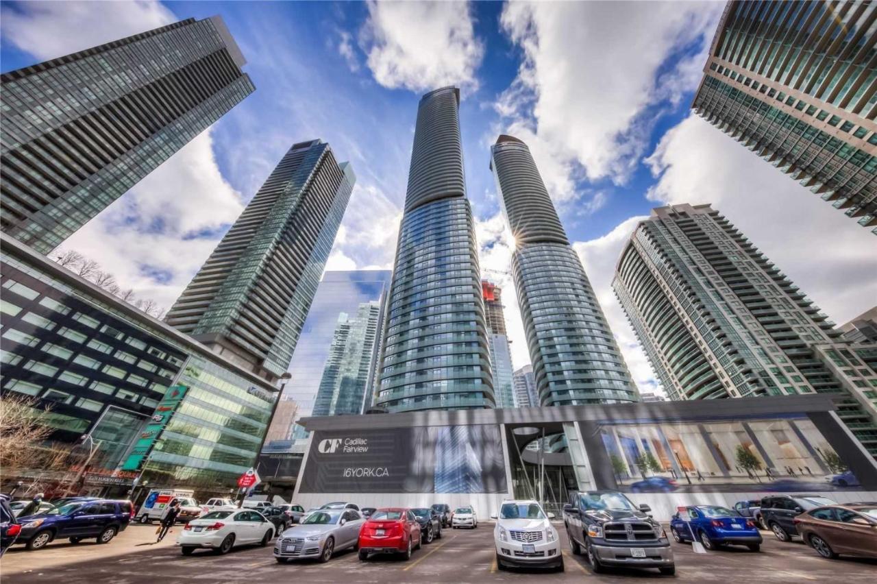 Comfort Opulence Suites Superior 3 Bedroom 48th Floor With View Hotel Toronto