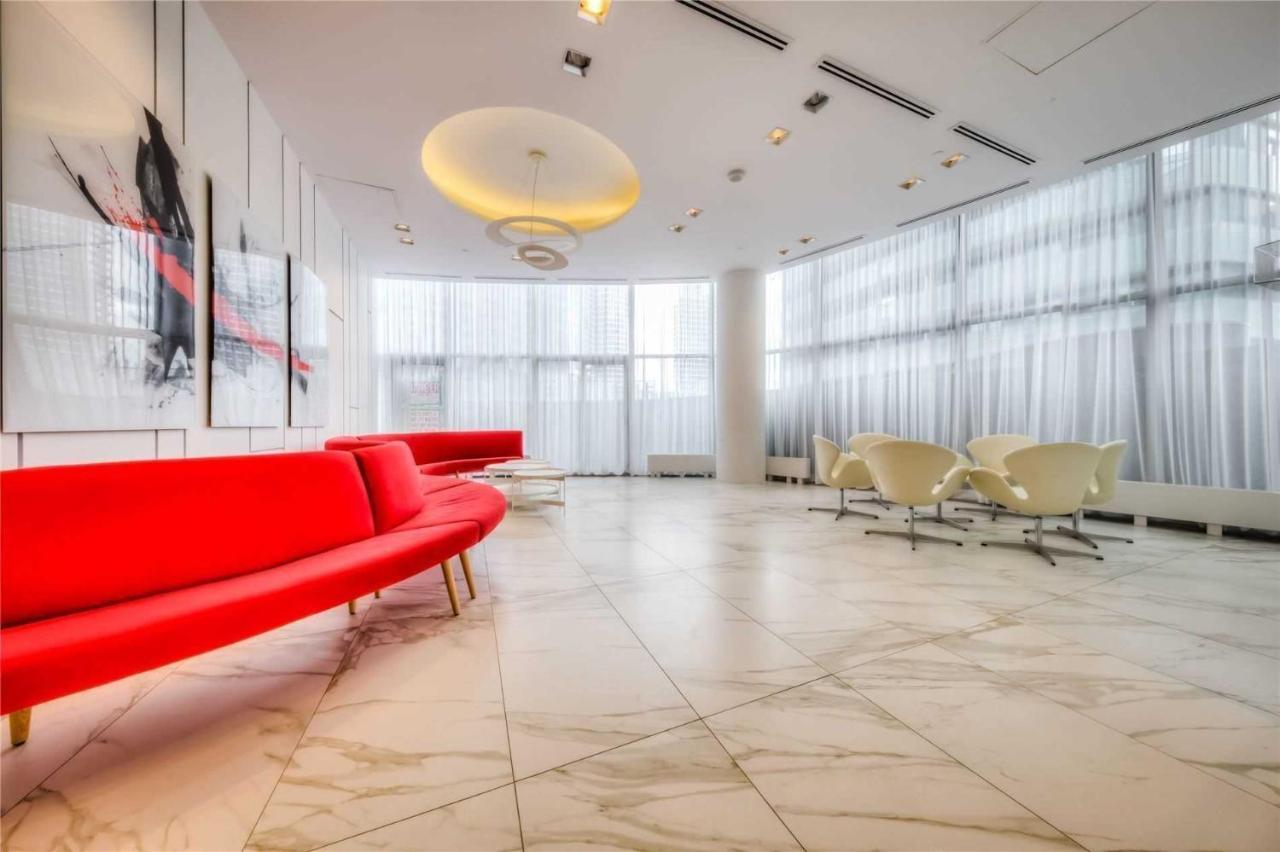 Comfort Opulence Suites Superior 3 Bedroom 48th Floor With View Toronto