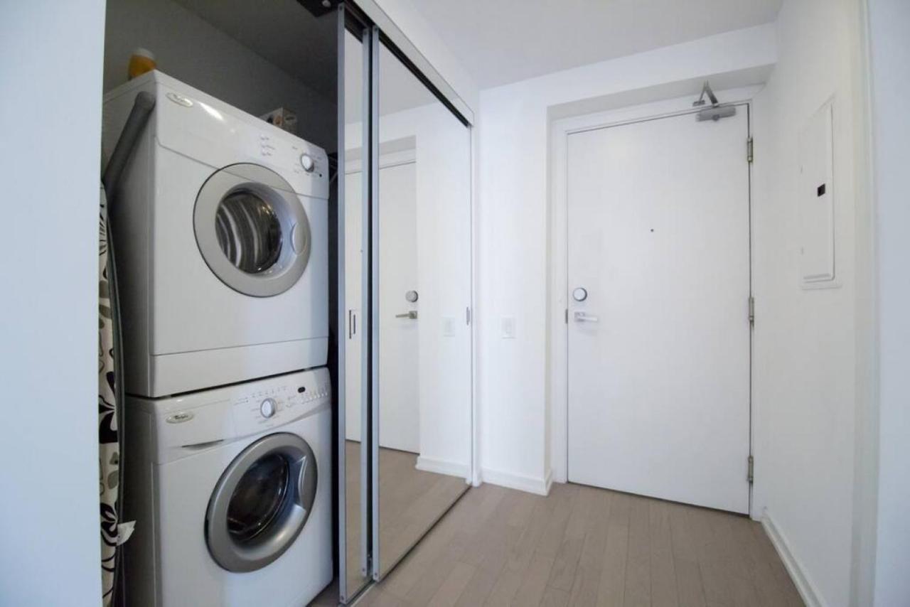 Holiday home Cozy 1 Bedroom Air Mattress Cn Tower Ent District Mtcc Toronto