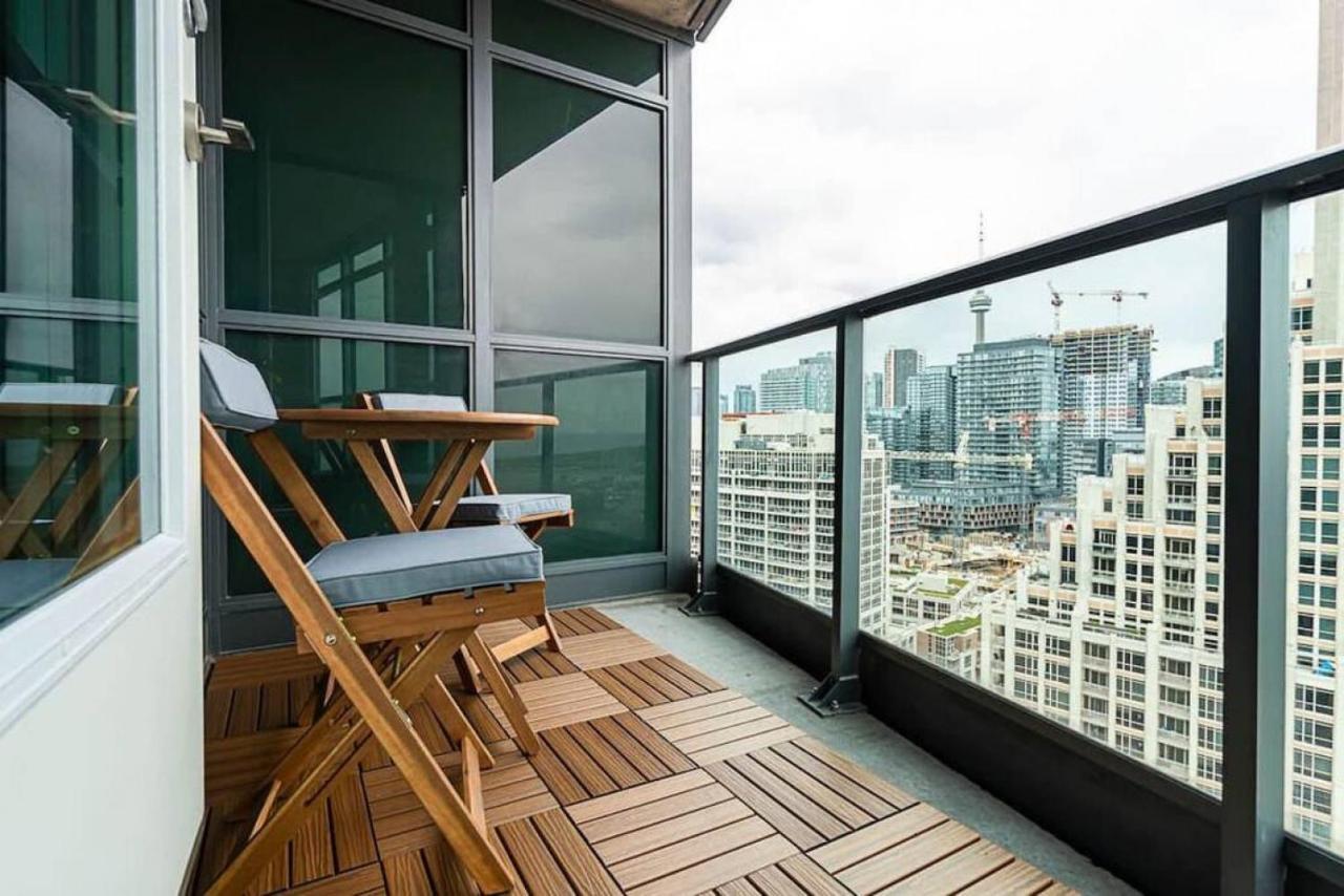 Holiday home Beautiful 1bd 1ba And Views Toronto