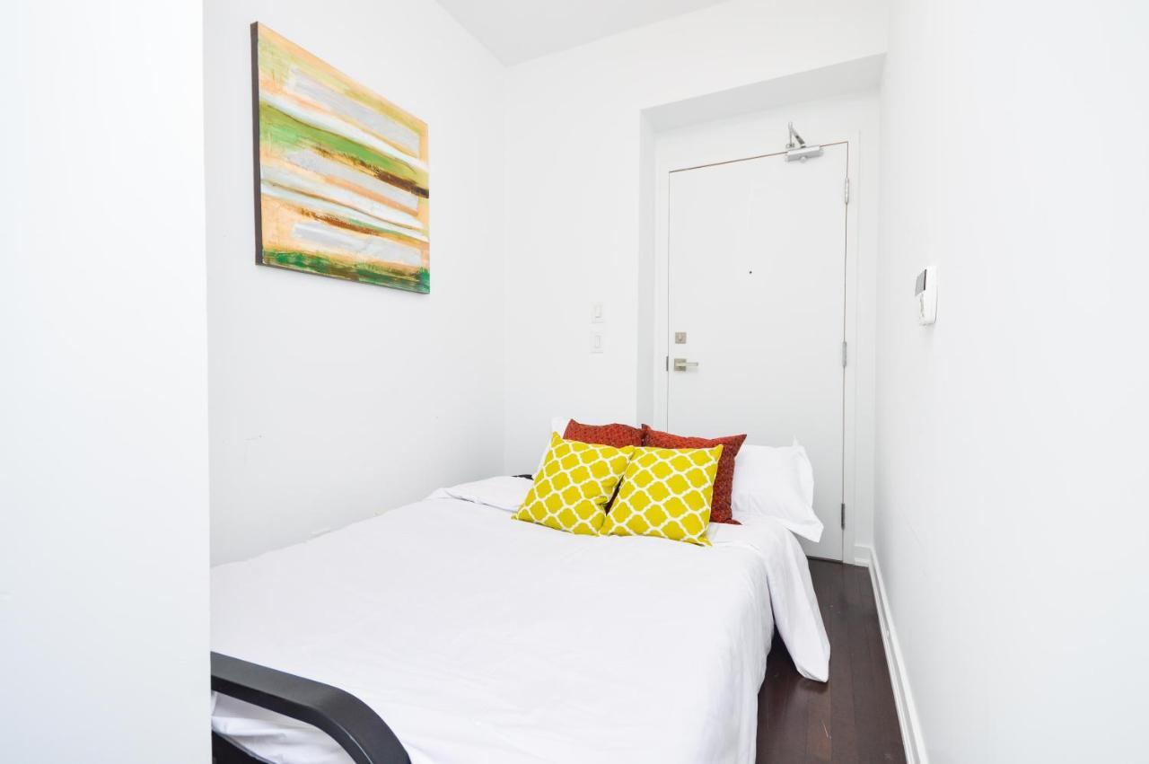 Hotel Downtown Scotiabank Arena, Rogers Centre, Union Station, Cn Tower 4*