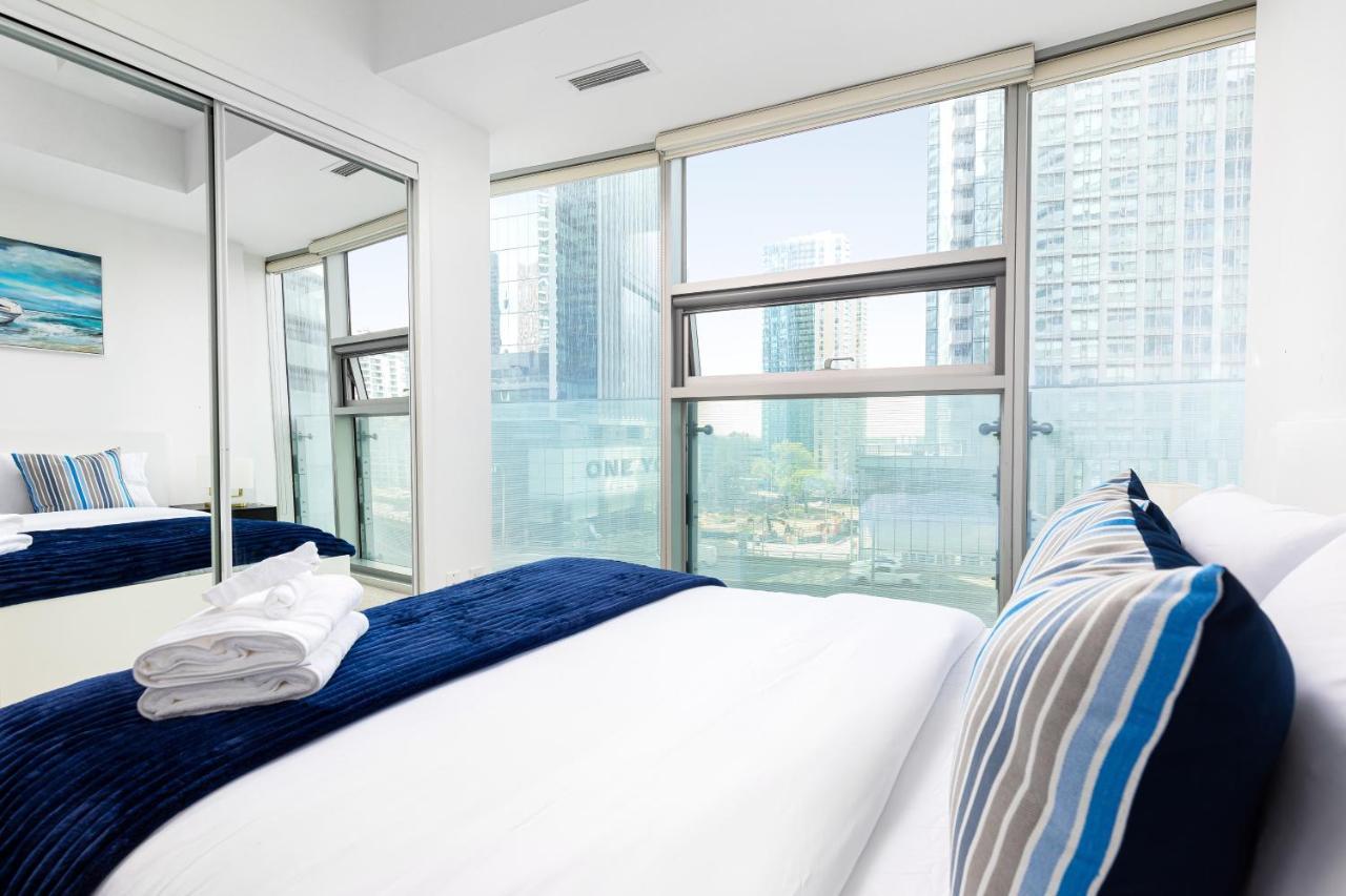 Hotel Downtown Scotiabank Arena, Rogers Centre, Union Station, Cn Tower 4*