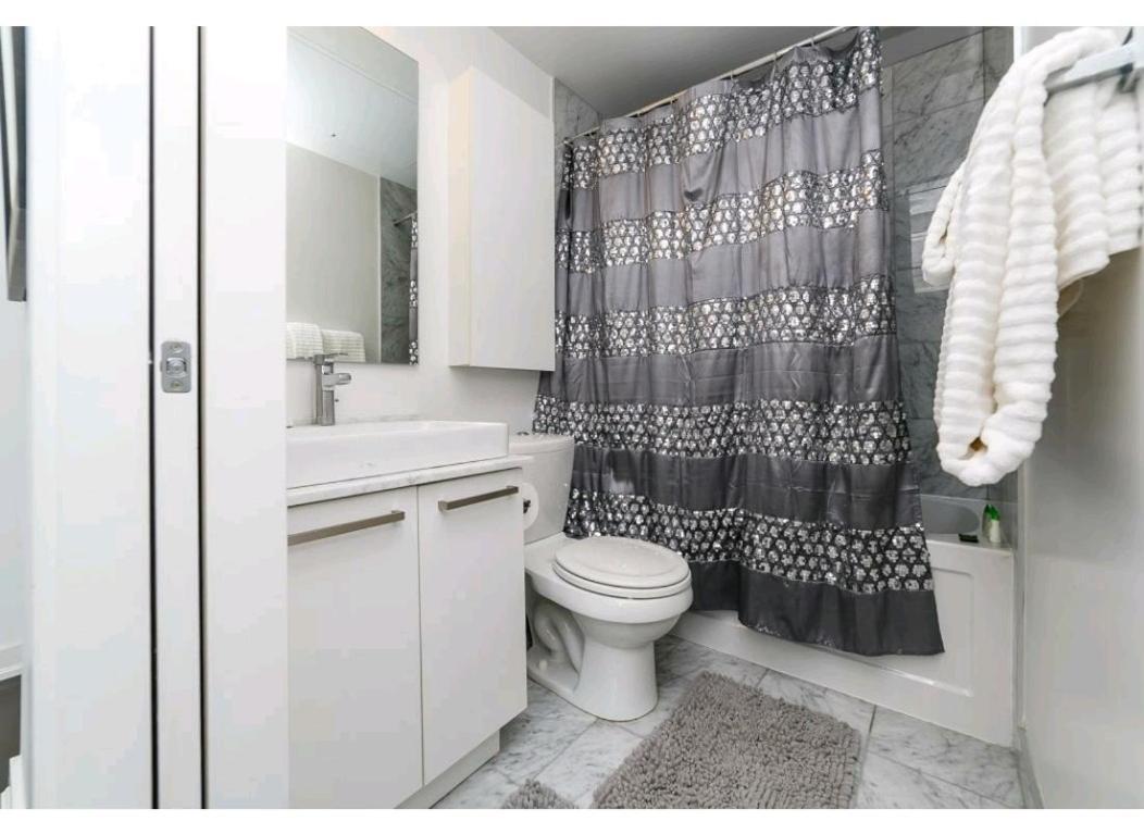 Delta Suites - Entertainment District - Downtown Hotel 5*