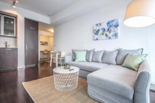 Downtown Suites Apartment *