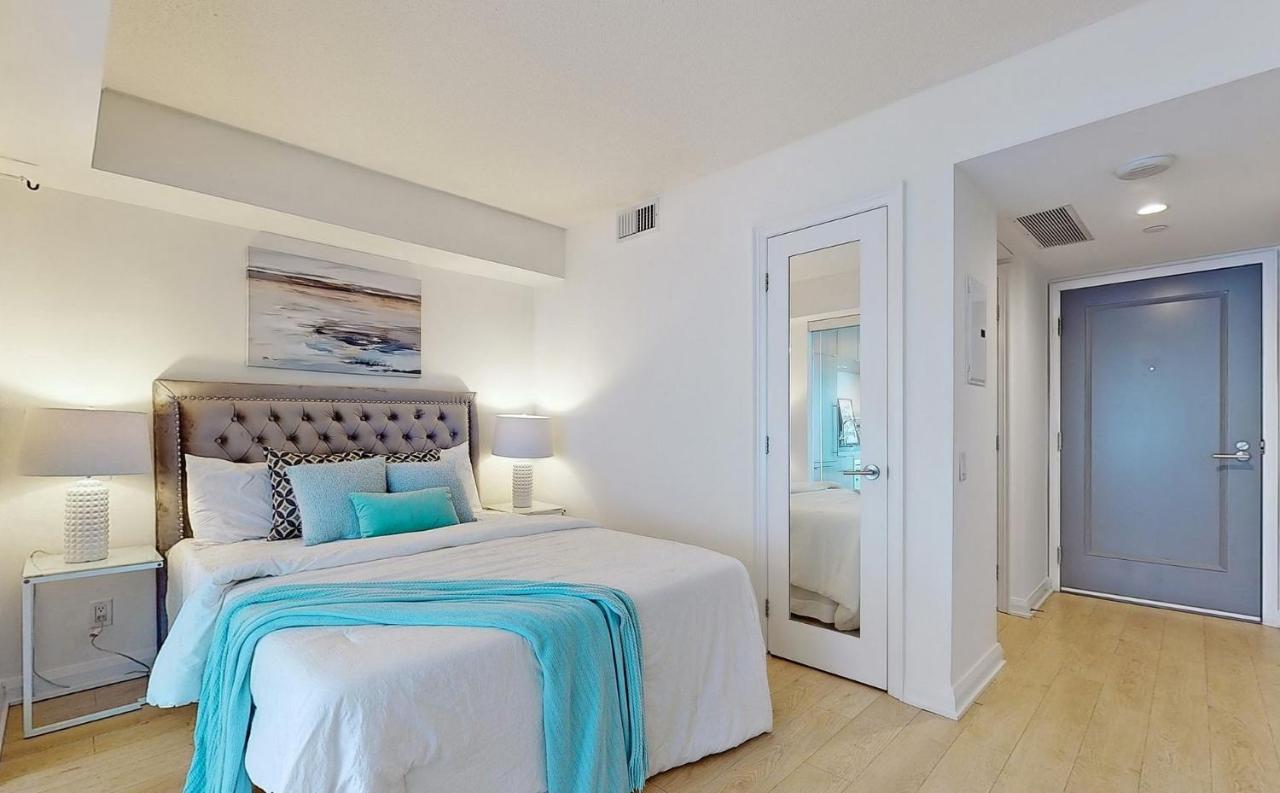 Apartment University Of Toronto Utsg Suites