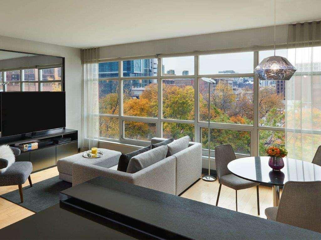 Soho Residences 4*